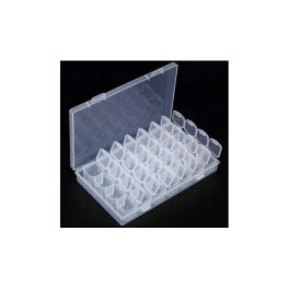 Plastic Box (color: white; 28 cells)